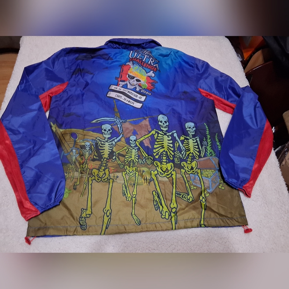 Ultimate Marathon Windbreaker Mich Ultra Challenge, Mesh lining Convertible hood